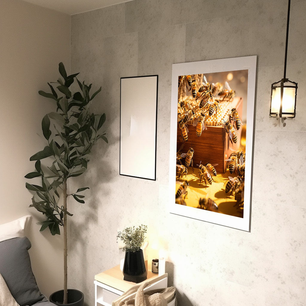 ハーモニアス ビーハイブ(Harmonious Beehiveのアートポスター廊下配置イメージ