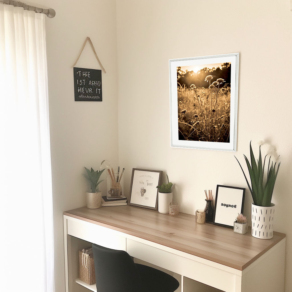 サンライトメドウズのアートポスター机配置イメージ