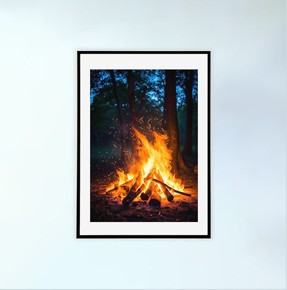 キャンプファイヤーのアートポスター黒フレームあり
