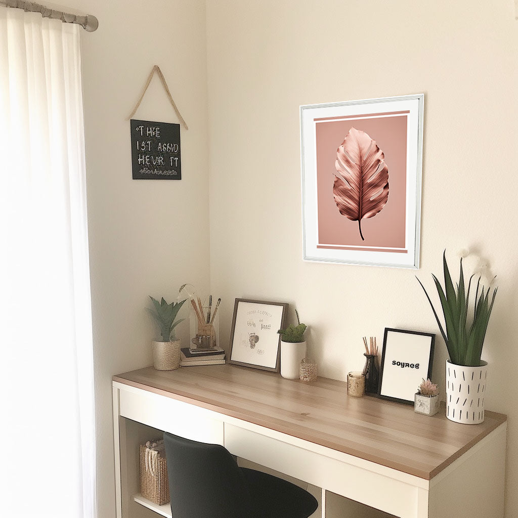 葉っぱのアートポスター机配置イメージ