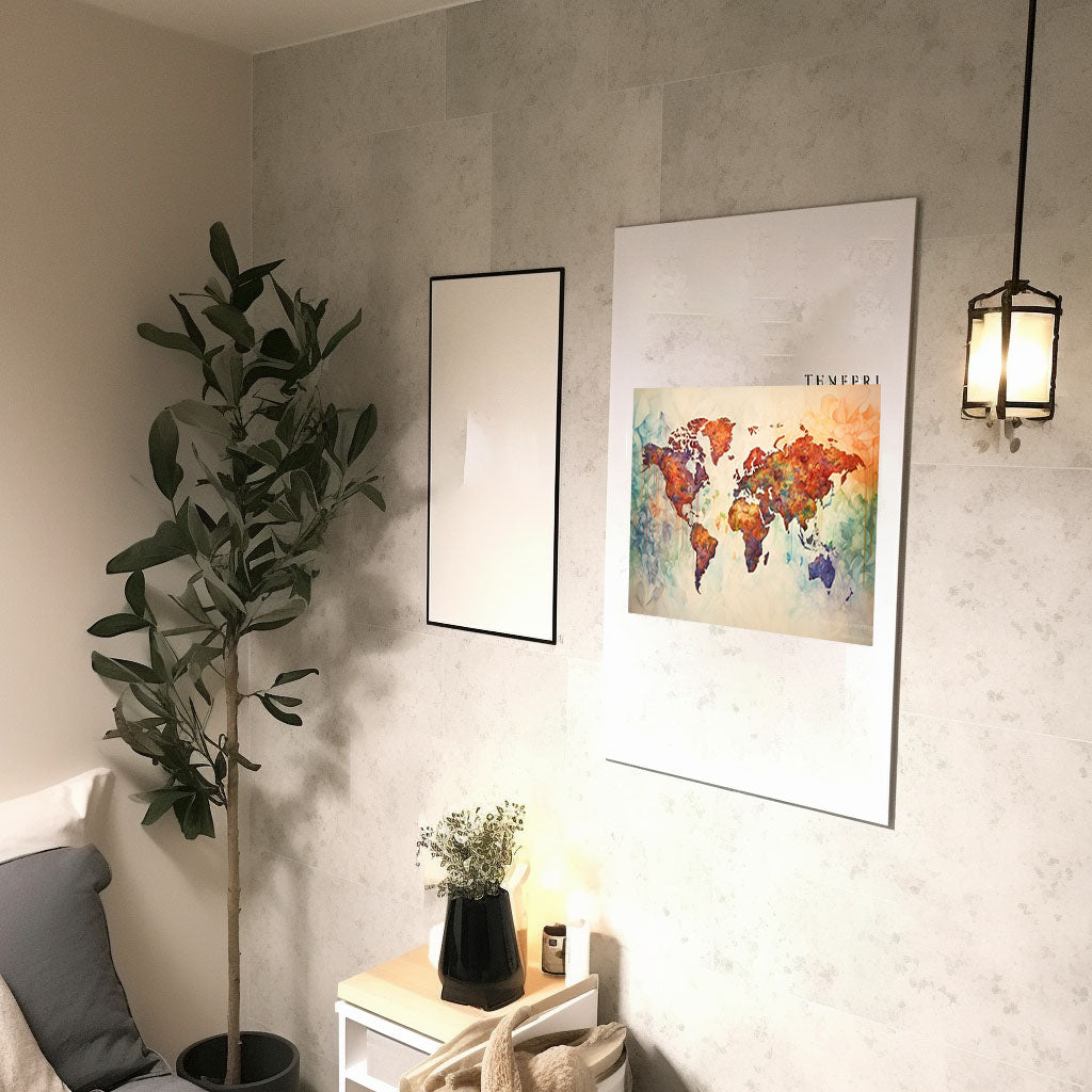 世界地図のアートポスター廊下配置イメージ
